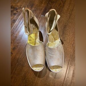 FLY LONDON Yake Distressed Gold Perforated Leather Wedge Sandals size 41/10